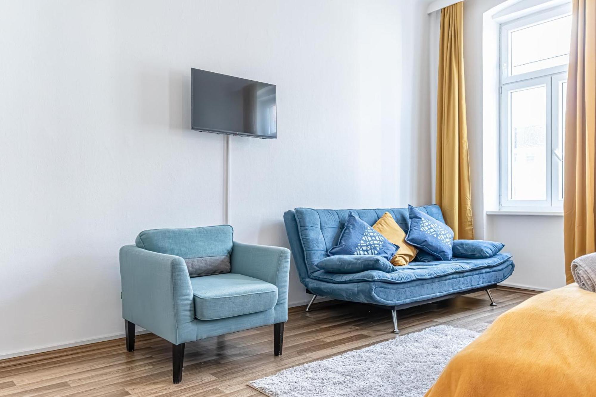 Explore Vienna: 1Br Retreat Near Westbahnhof Zewnętrze zdjęcie